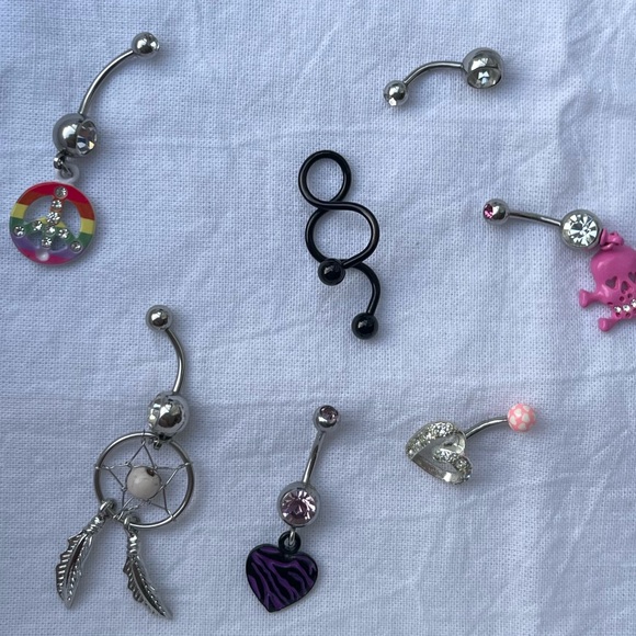 Jewelry Clearance Sale! 2 Rings, 8 Navel Rings, 2 Earrings $8 Each Bundle & Save - Picture 12 of 17